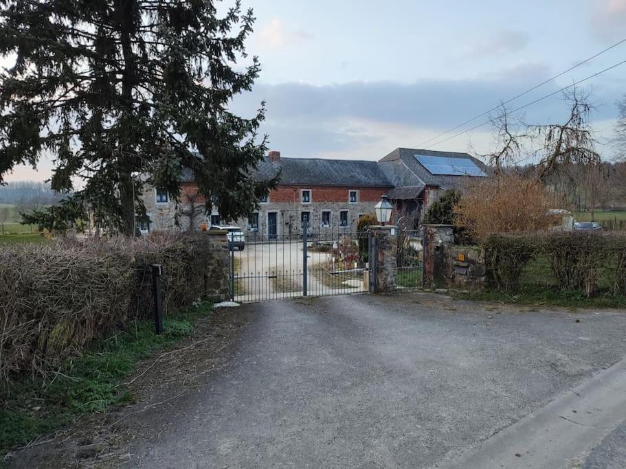 Le Champs Des Lievres Apartment Beaumont Екстериор снимка
