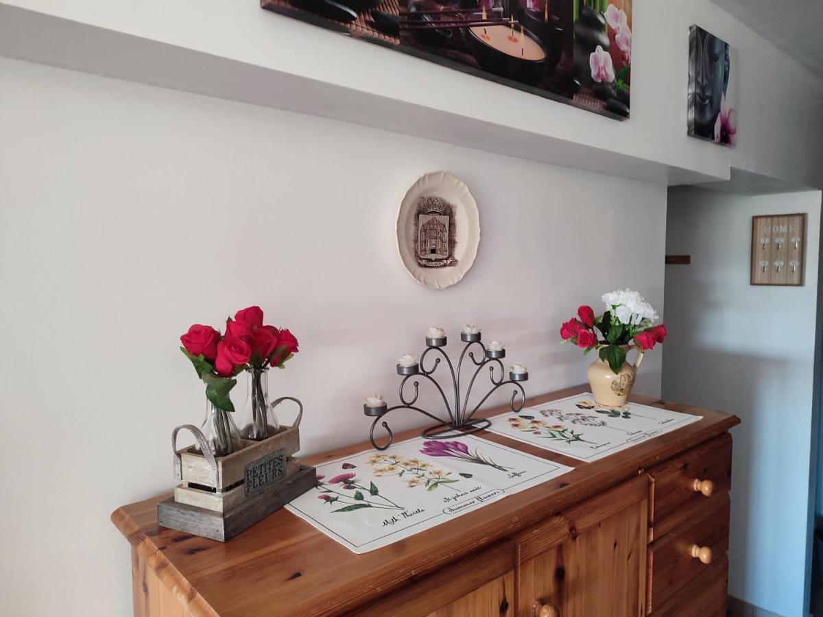 Le Champs Des Lievres Apartment Beaumont Екстериор снимка